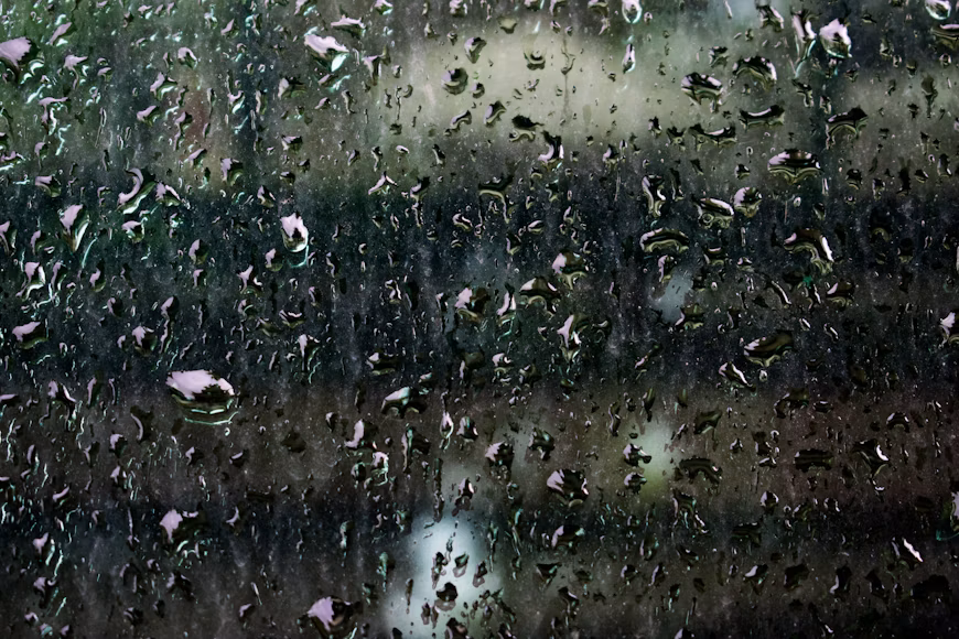 Lluvia sobre una ventana
